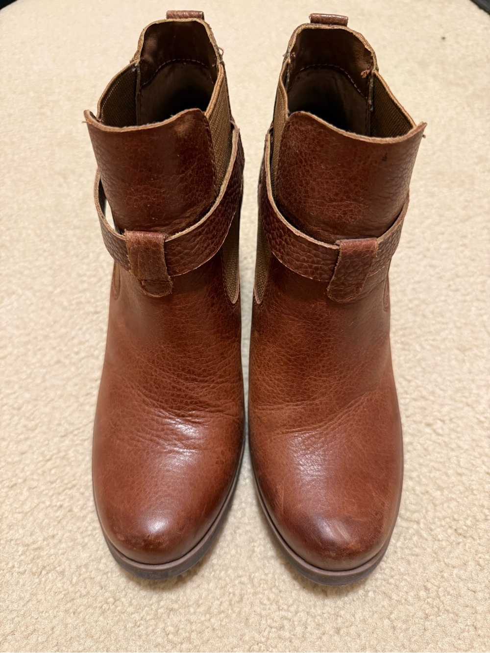 Korks Brown Leather Wedge Ankle Booties - Picture 3 of 8